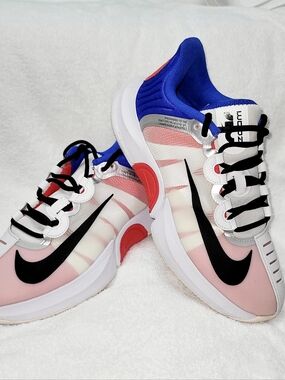 Nike Air Zoom Vapor Pro Women's Sneakers Size 9